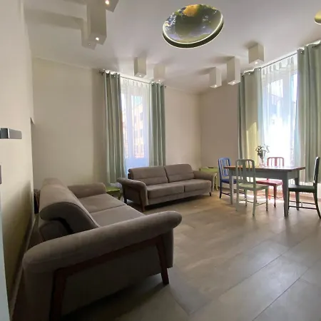 Centro & Mare Ii Apartment *